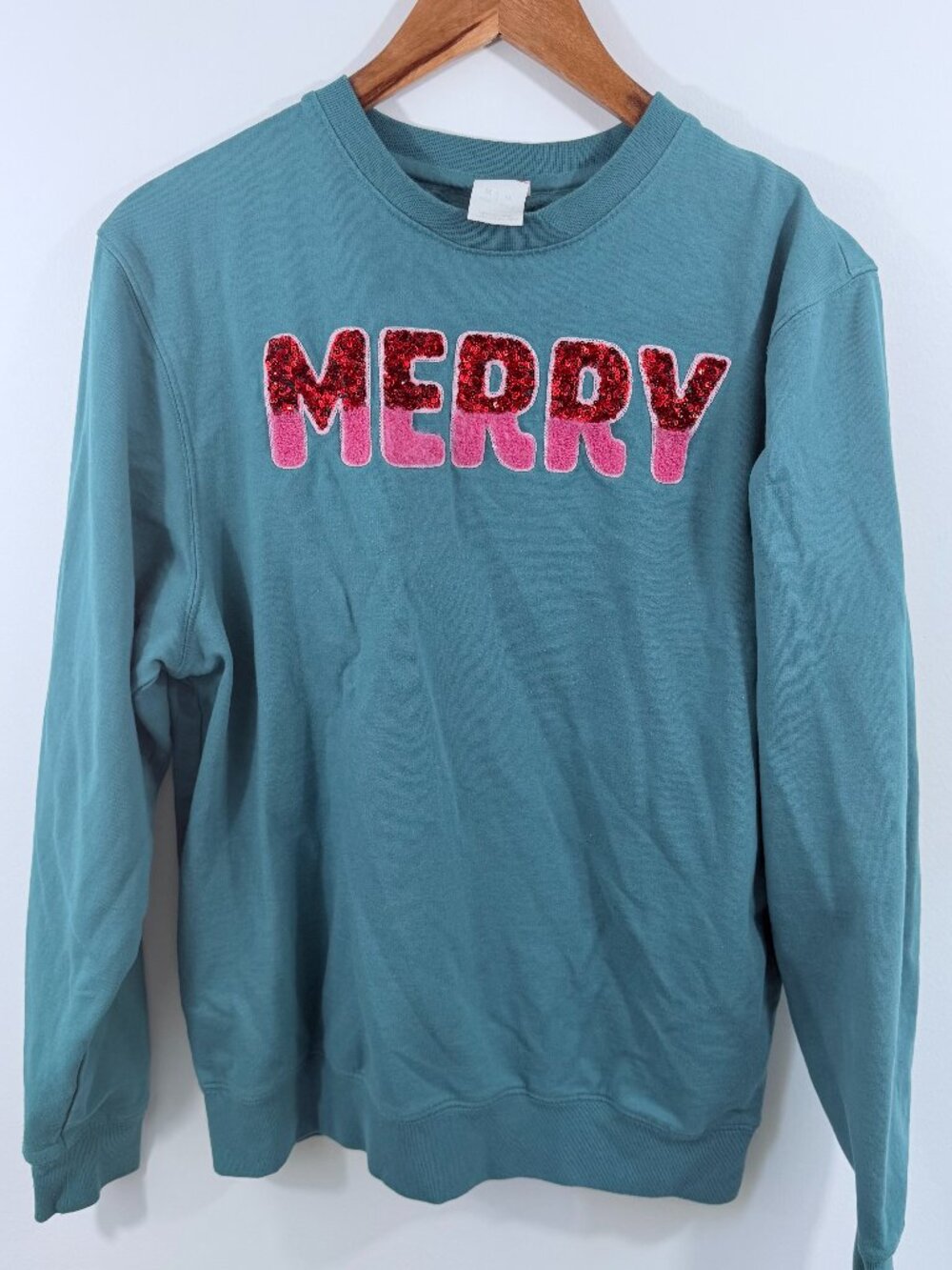 Celebrate It Long-sleeve crewneck sweatshirt MERRY Chenille/sequined US Medium
